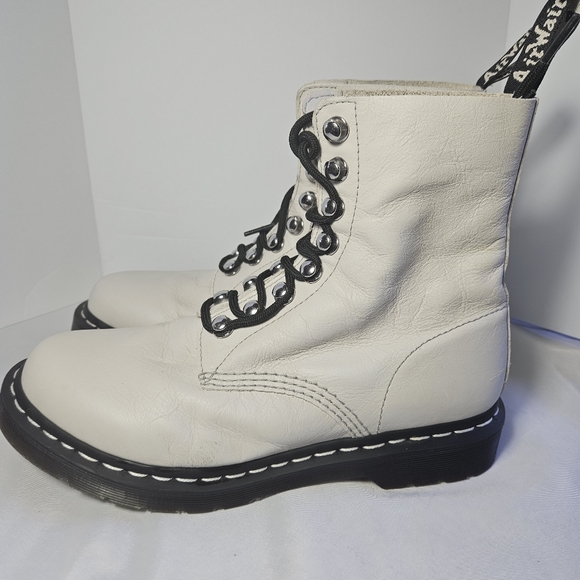 Dr. Martens 1460 Pascal HDW - Picture 2 of 14